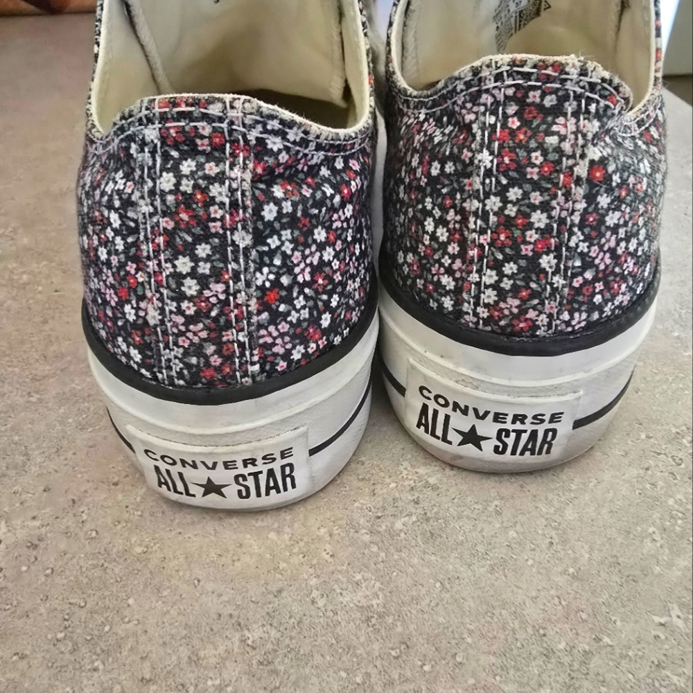 Converse Chuck Taylor - Picture 4 of 6